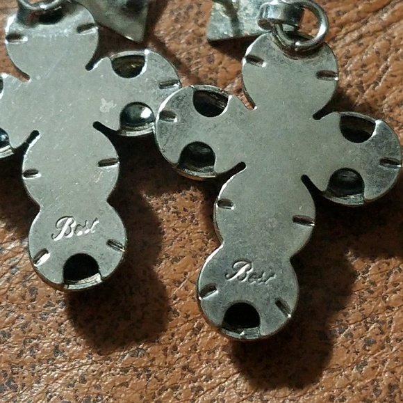 Cross earrings - Picture 3 of 4